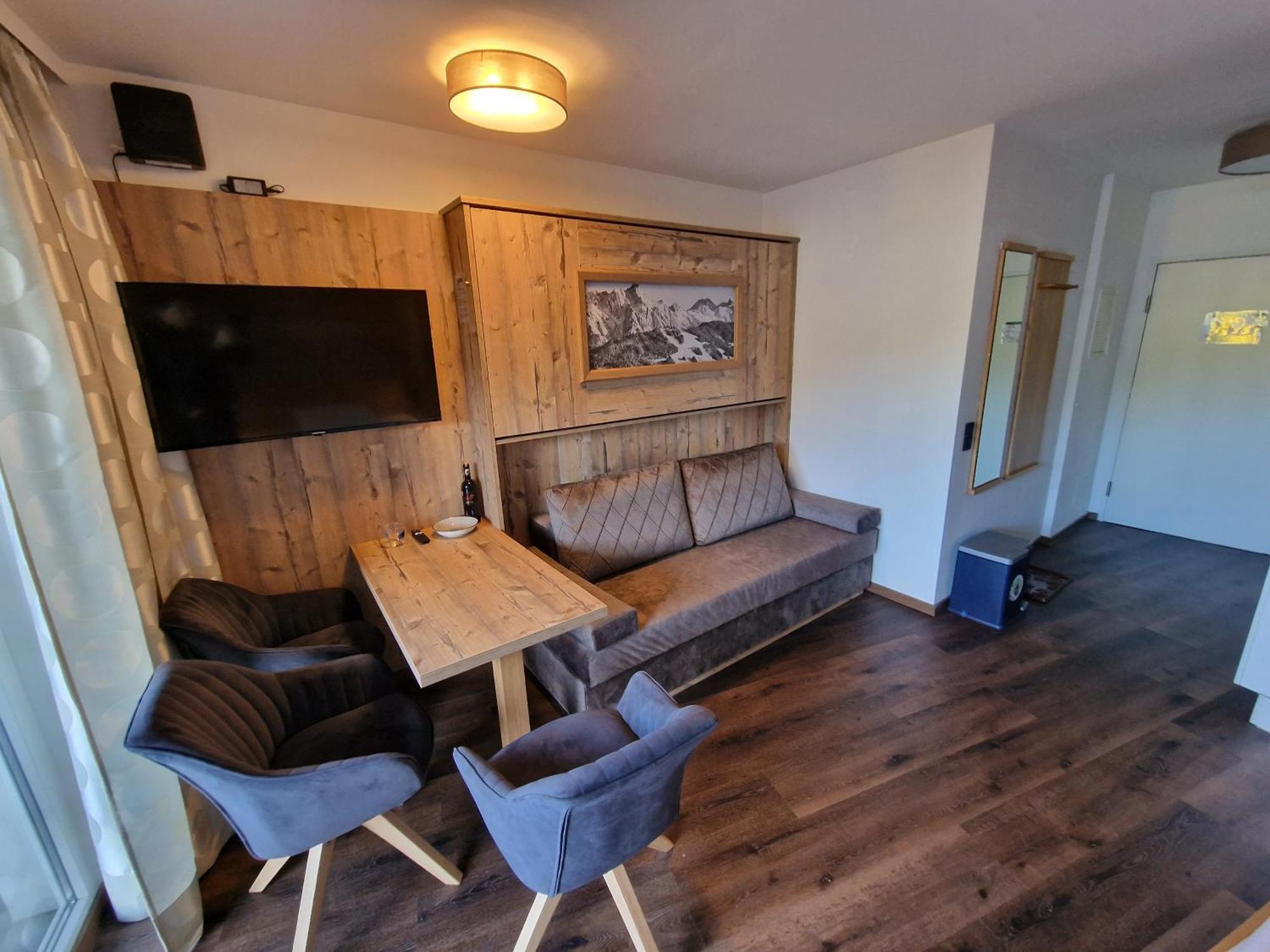 Adler Kaprun, Golf 'N' Ski And Mountain Biking. Exterior photo